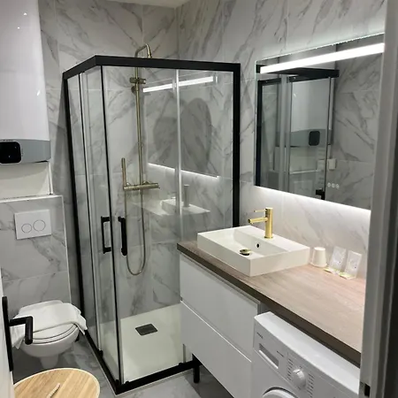 Апартаменти A